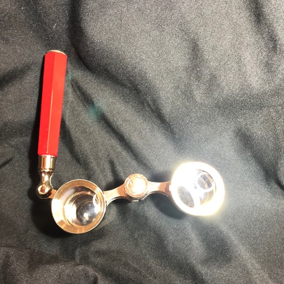 NIB theater glasses 3x25 Red and Gold foldable handle - Picture 5 of 6